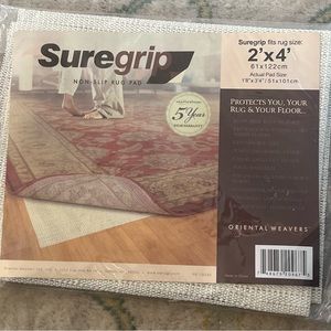 NWT- Oriental weavers non-slip rug pad